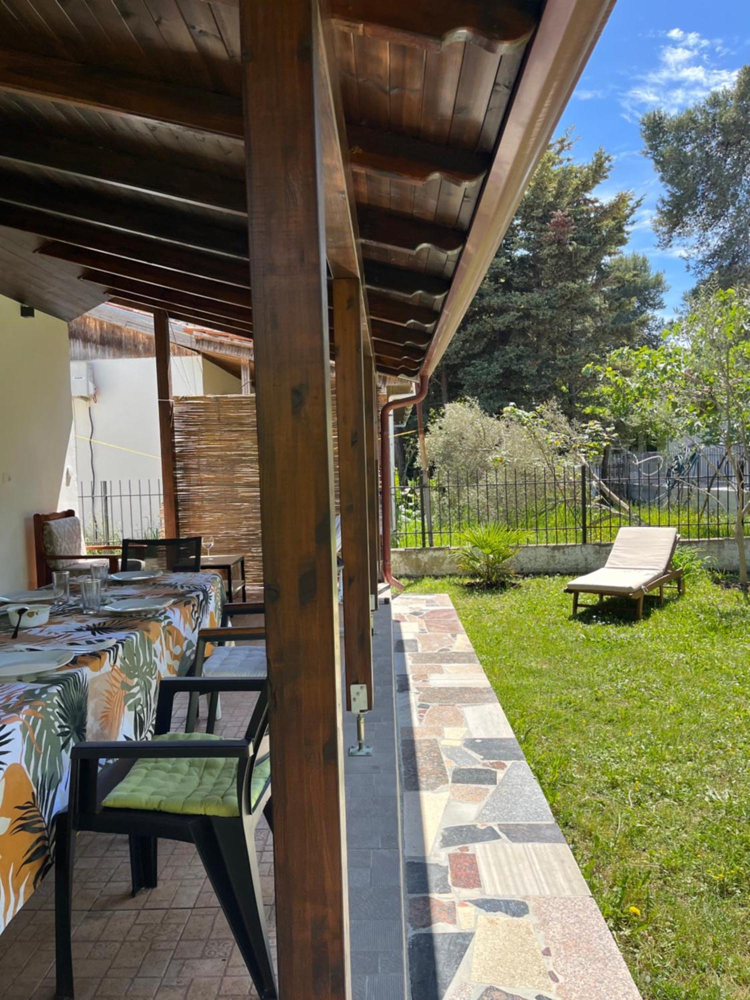 Seaside With Garden